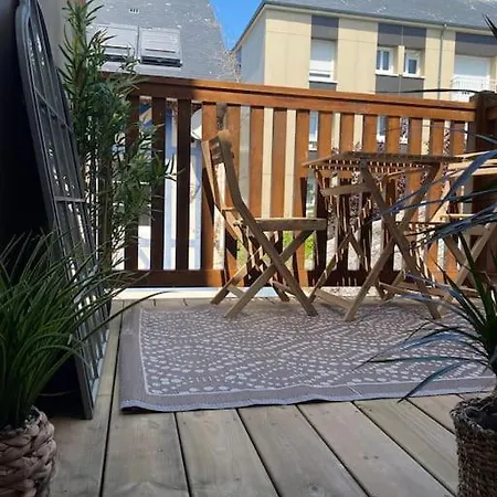 アパート Avec Terrasse A