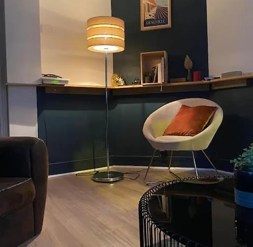 Avec Terrasse A Deauville